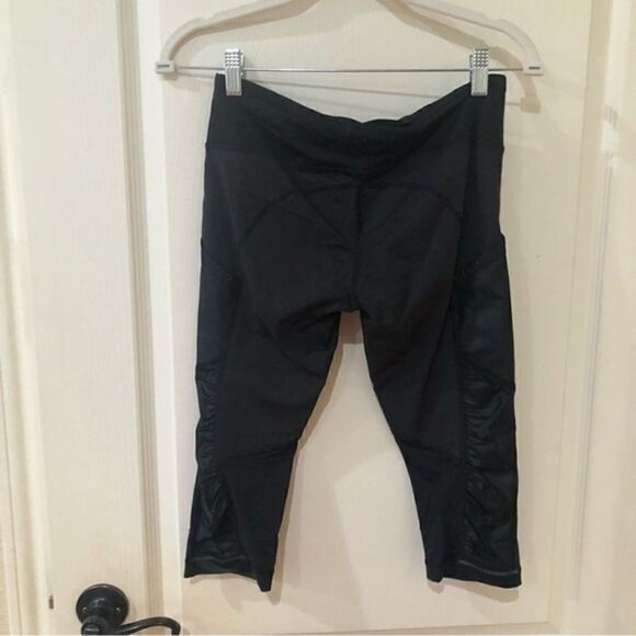 Lululemon leggings‎  - Picture 4 of 5